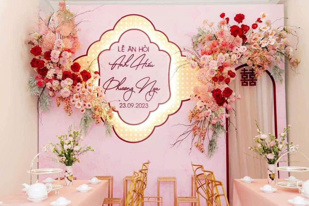 Khám Phá Mẫu Backdrop Đám Hỏi Ở Hà Tĩnh: Tạo Dấu Ấn Độc Đáo Cùng Ngọt Wedding