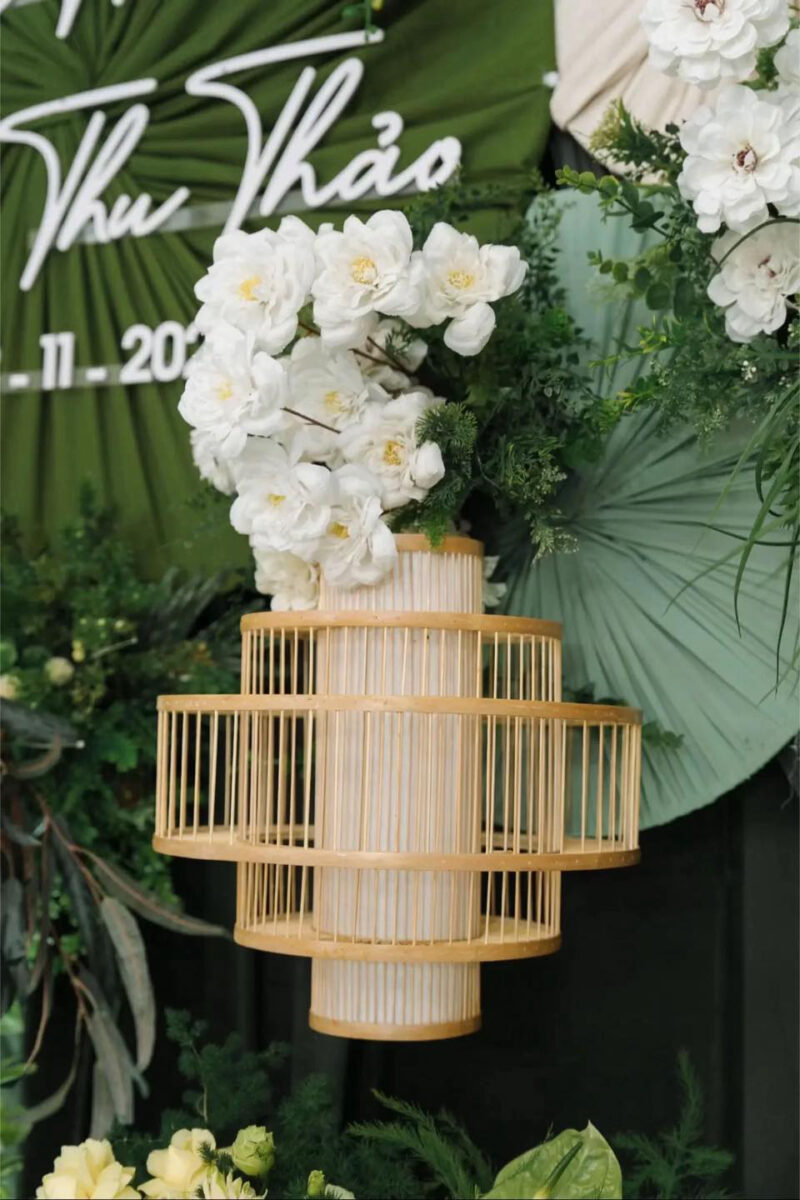 Không gian cưới hỏi Hà Tĩnh sang trọng trang trí với vải nhung xan